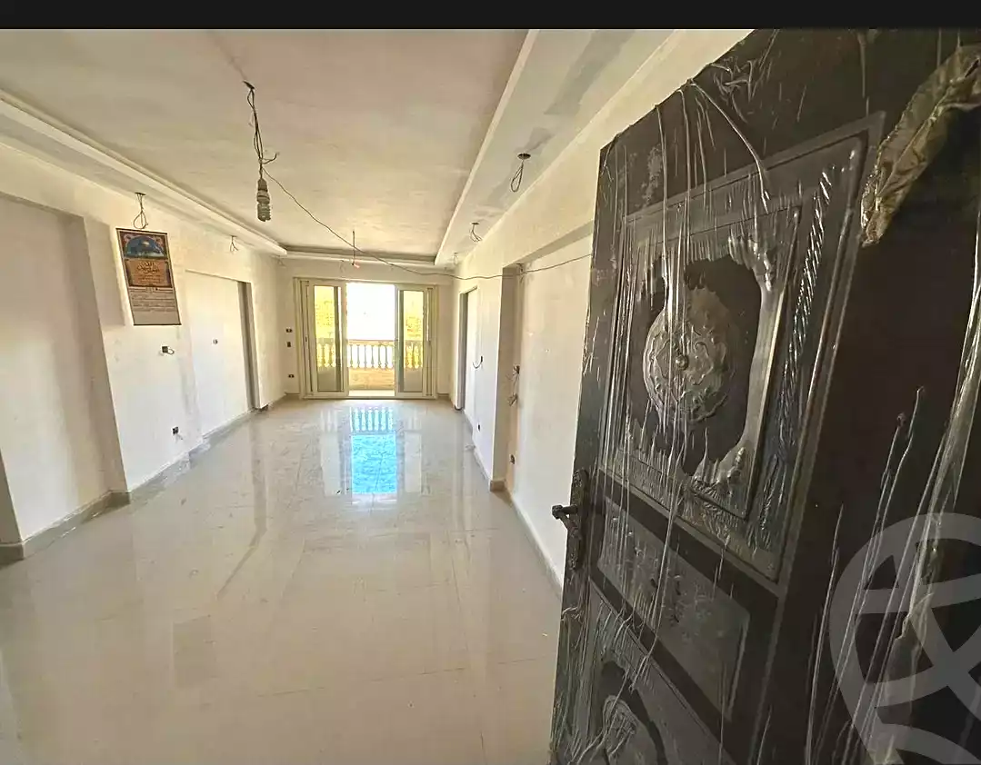 https://aqarmap.com.eg/ar/listing/6726004-for-sale-alexandria-moharram-bey-grin-st