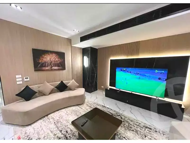 https://aqarmap.com.eg/ar/listing/6726009-for-rent-cairo-new-cairo-compounds-hyde-park-centre-ville-hyde-park