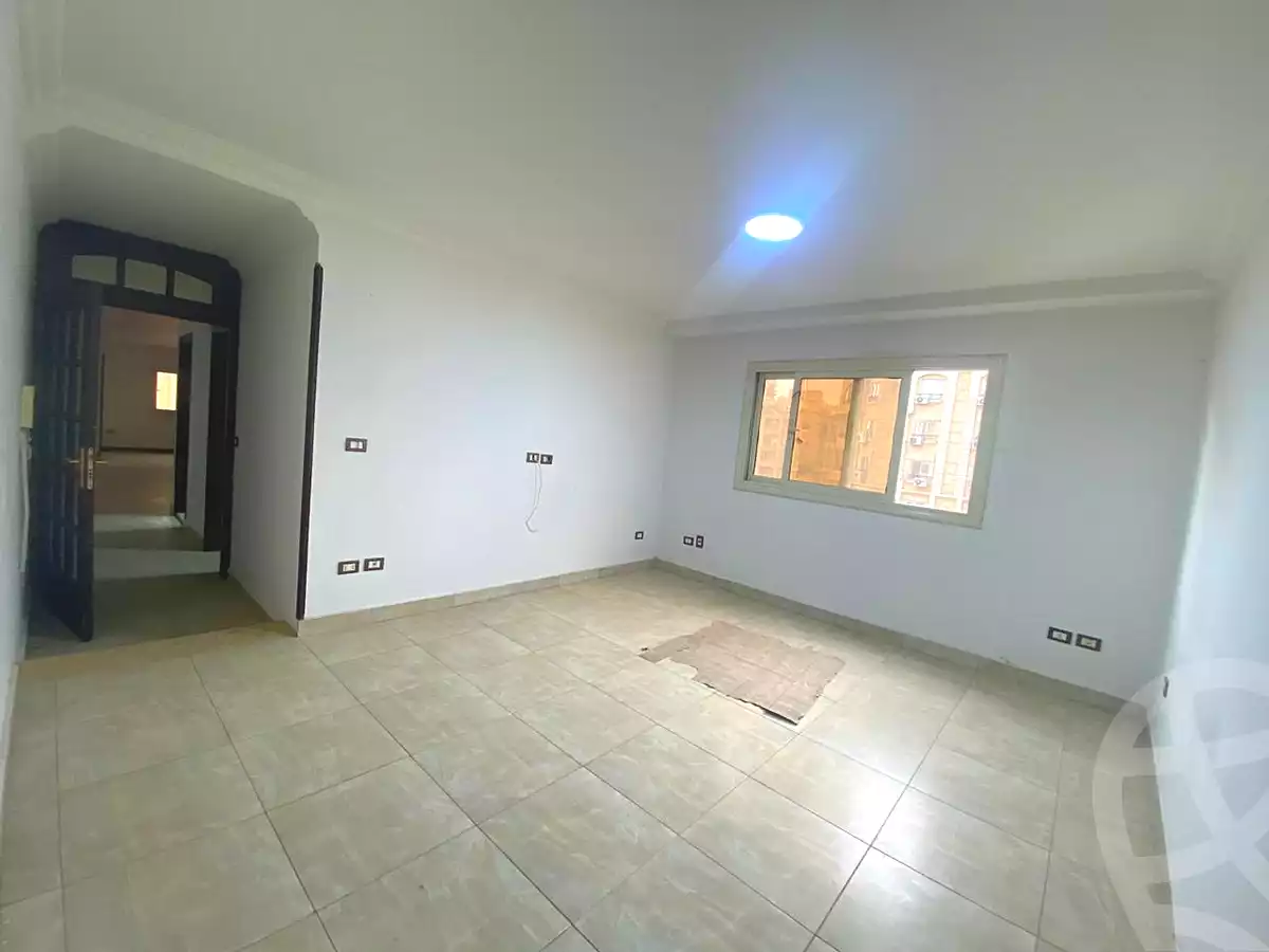 https://aqarmap.com.eg/ar/listing/6726460-for-rent-cairo-el-mohandesen-abd-el-moneam-riad-st