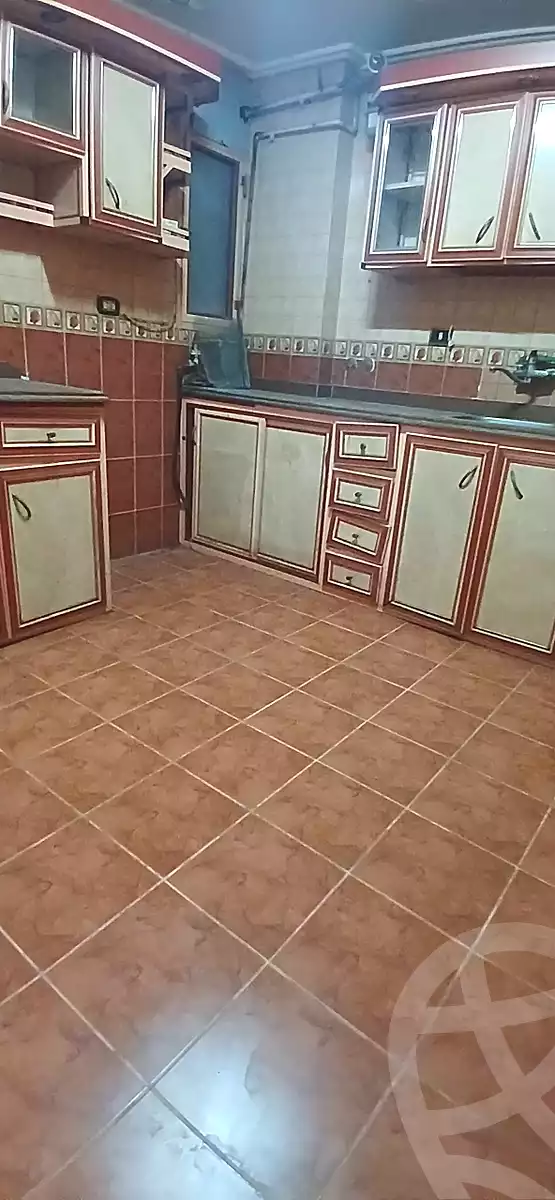 https://aqarmap.com.eg/ar/listing/6726500-for-sale-alexandria-l-jmy-el-hanouvel