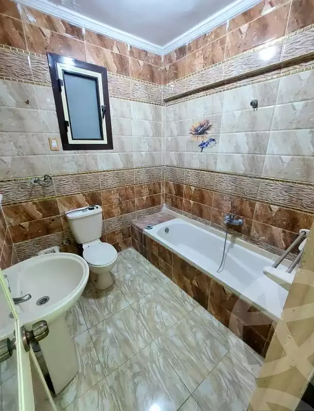 https://aqarmap.com.eg/en/listing/6726907-for-sale-alexandria-bolekly