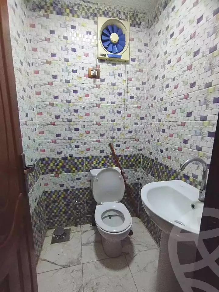 https://aqarmap.com.eg/ar/listing/6726997-for-rent-alexandria-el-mandara