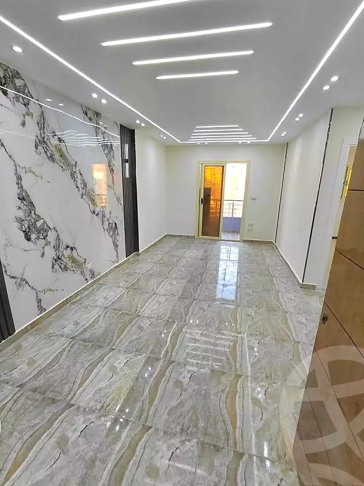 https://aqarmap.com.eg/ar/listing/6727228-for-sale-alexandria-sydy-bshr-sydy-bshr-bhry-shr-mhmwd-l-yswy