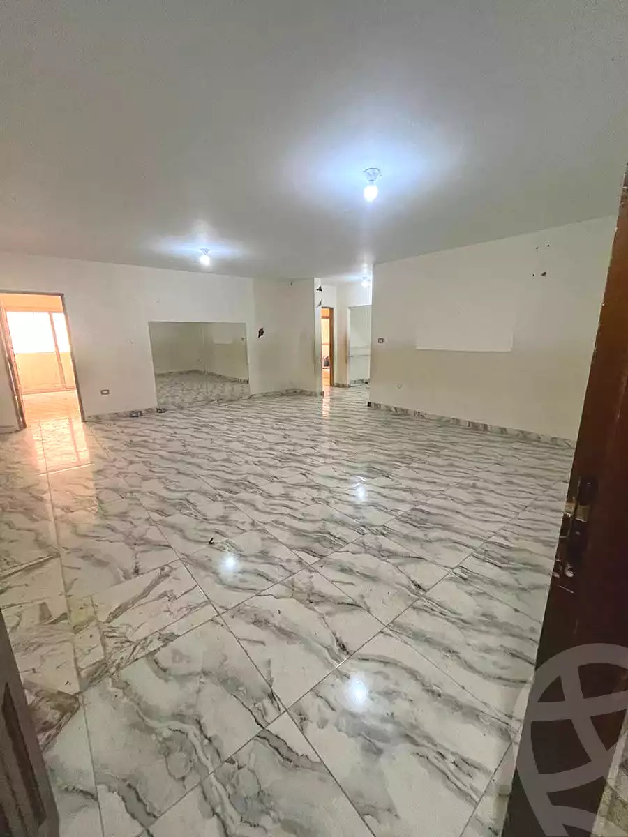 https://aqarmap.com.eg/en/listing/6727615-for-rent-alexandria-lsywf-shamaa