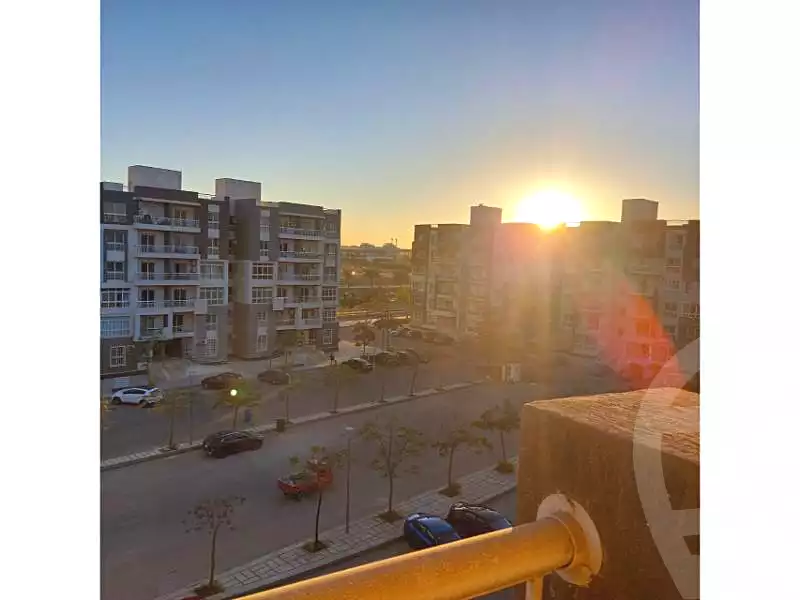 https://aqarmap.com.eg/ar/listing/6727791-for-sale-cairo-new-cairo-madinaty-tenth-zone-buildings-group-103