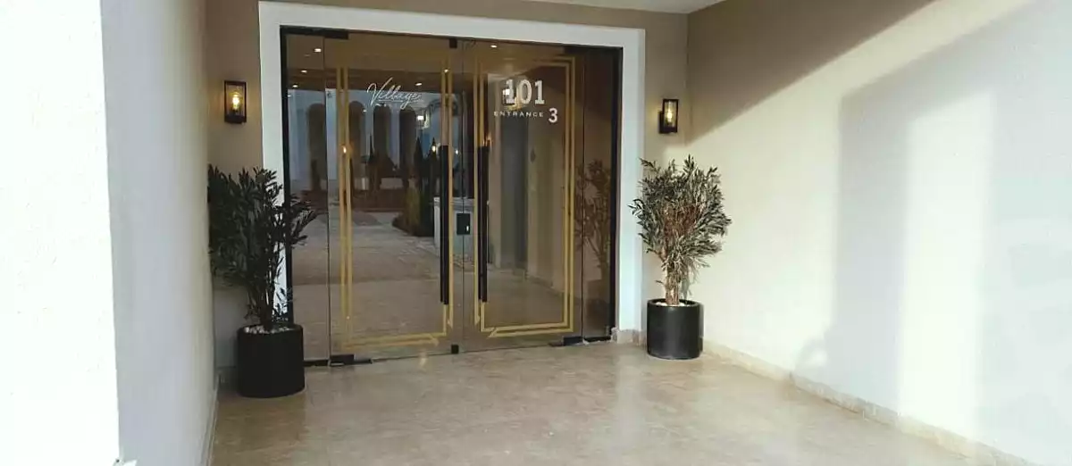 https://aqarmap.com.eg/ar/listing/6728666-for-sale-cairo-el-sheikh-zayed-city-compounds-kmbwnd-fyldj-wyst-dr-llttwyr