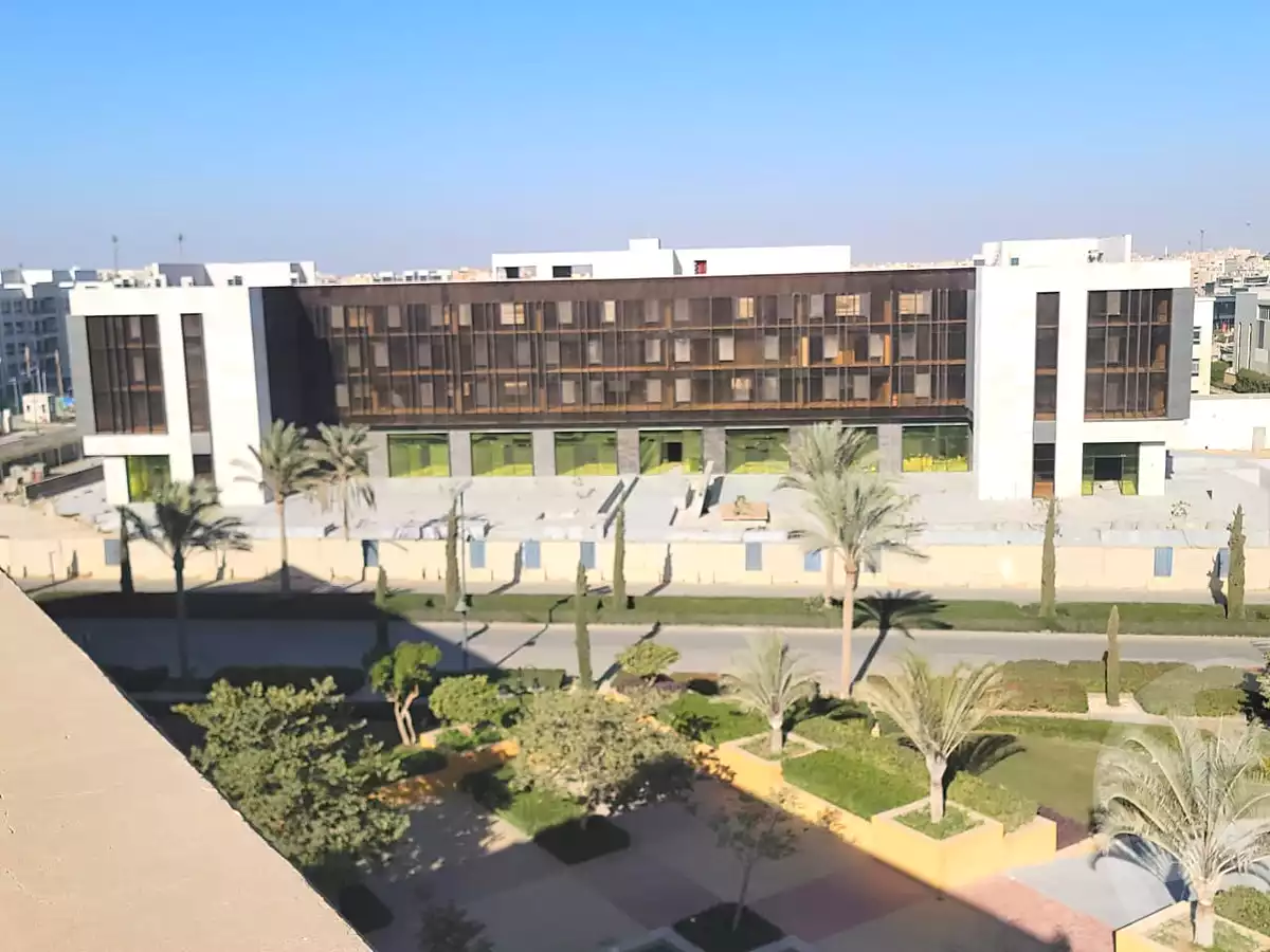 https://aqarmap.com.eg/ar/listing/6728873-for-rent-cairo-new-cairo-compounds-mivida-mivida-business-park-emaar