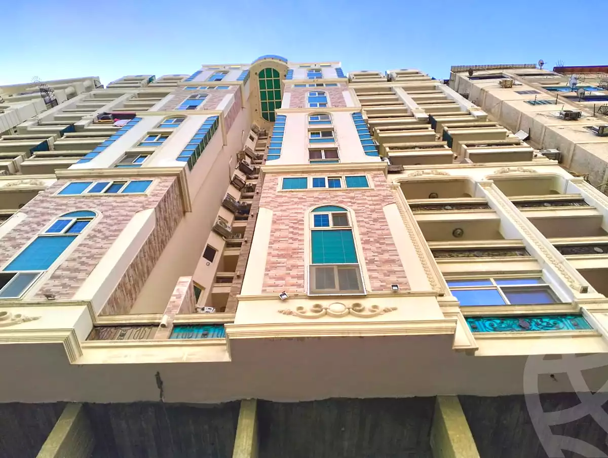 https://aqarmap.com.eg/ar/listing/6729284-for-sale-alexandria-roshdy-shr-hmd-shwqy