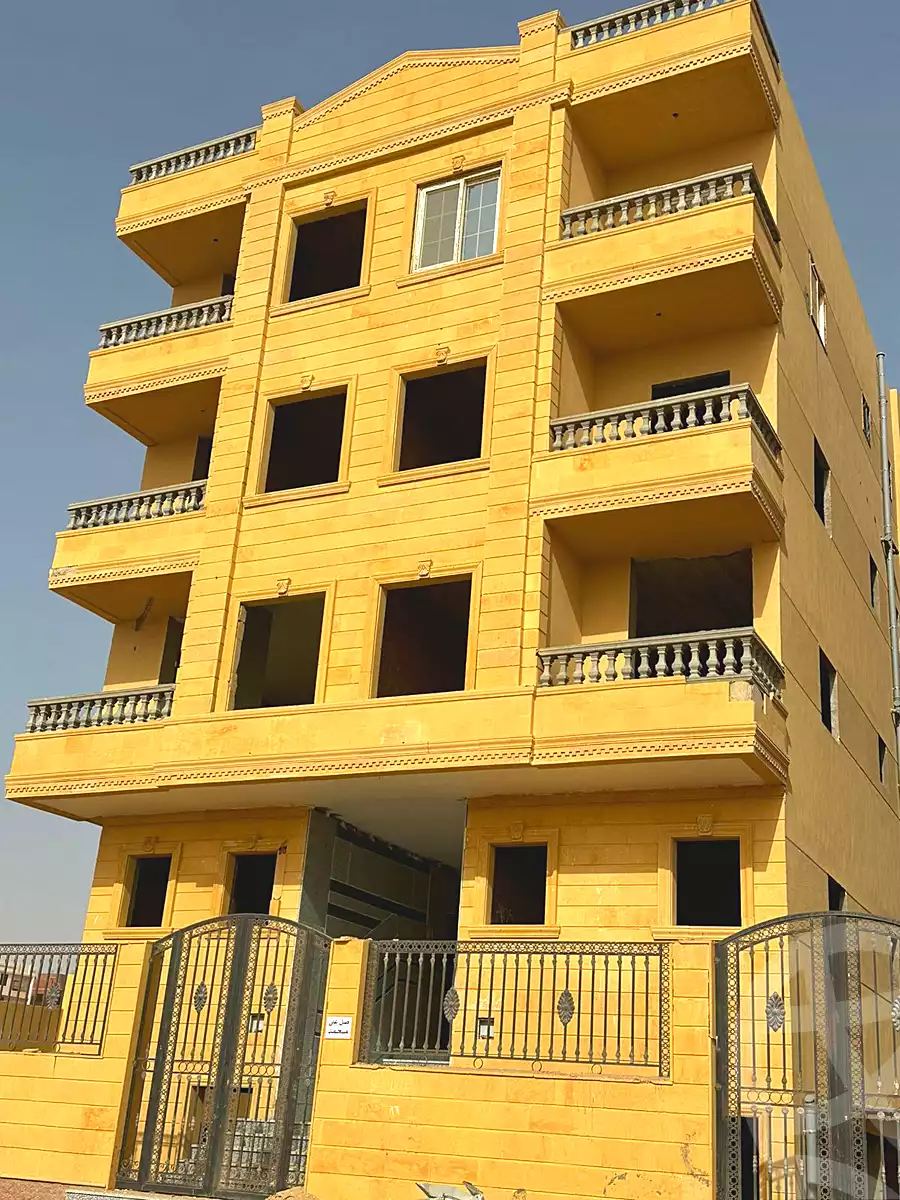 https://aqarmap.com.eg/ar/listing/6729389-for-sale-cairo-badr-city-hai-el-ashgar-featured-neighborhood-bait-el-watan