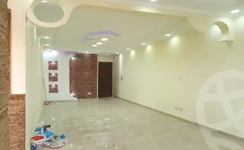 https://aqarmap.com.eg/en/listing/6730094-for-rent-alexandria-sydy-bshr
