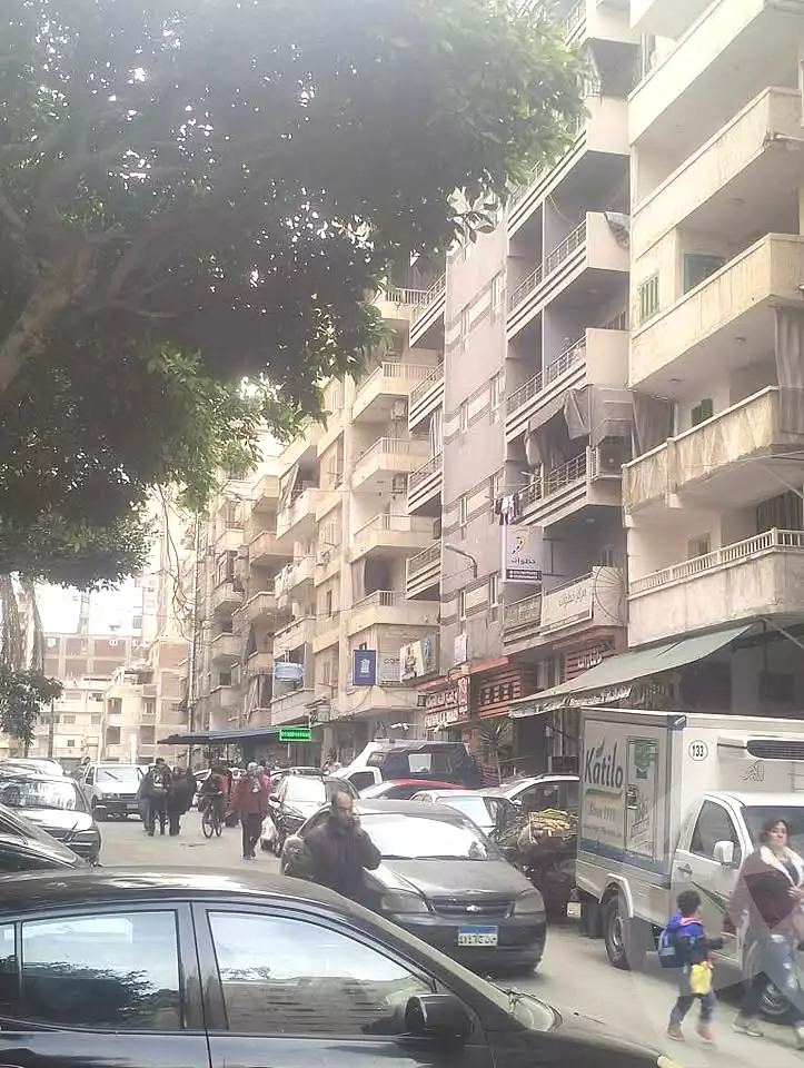 https://aqarmap.com.eg/ar/listing/6730143-for-sale-alexandria-sydy-bshr-sydy-bshr-bhry-gamal-abd-el-nasir-st