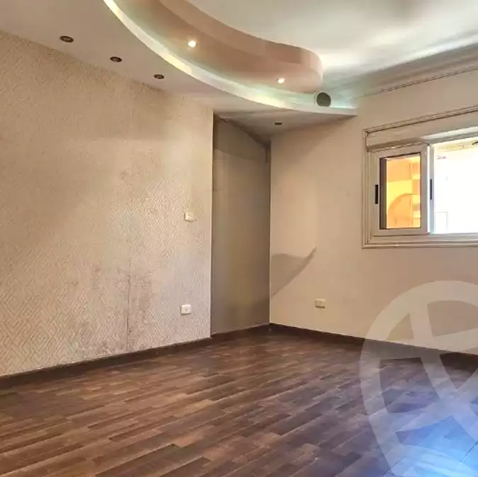 https://aqarmap.com.eg/ar/listing/6730140-for-sale-alexandria-moharram-bey