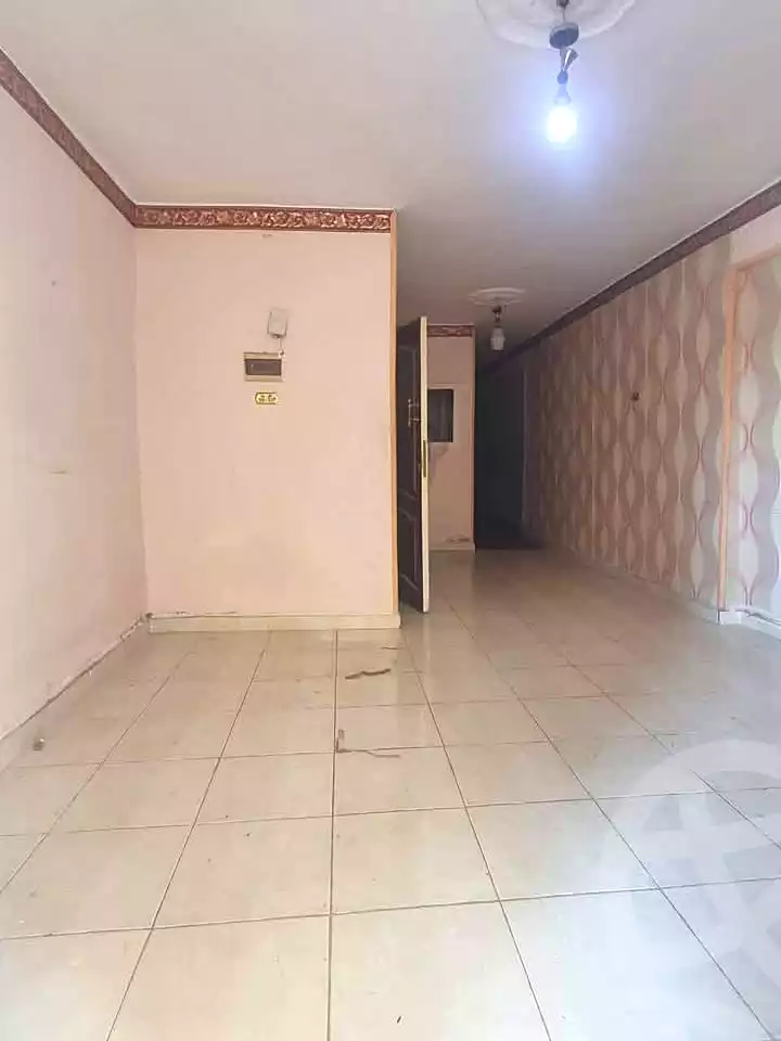 https://aqarmap.com.eg/ar/listing/6730217-for-rent-alexandria-sydy-bshr-sydy-bshr-bhry-street-16