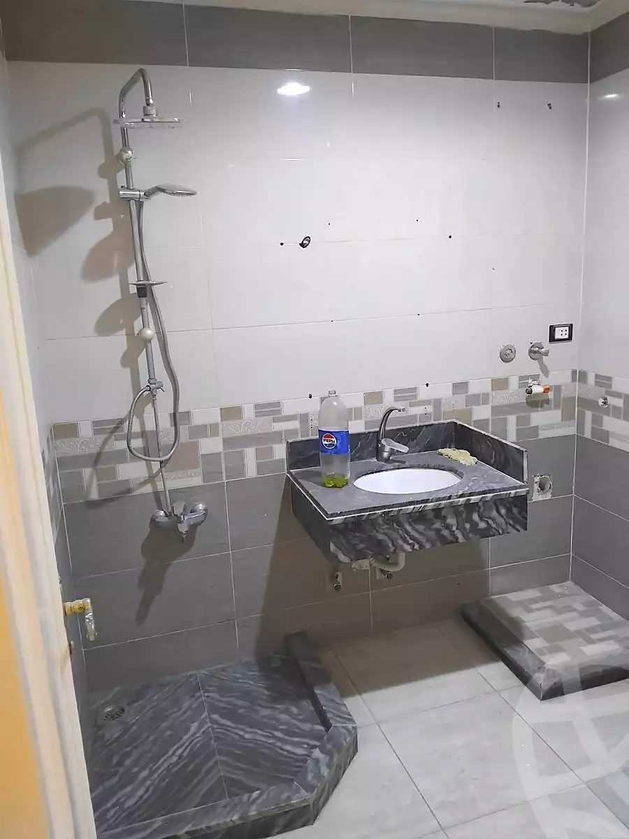 https://aqarmap.com.eg/en/listing/6730297-for-rent-cairo-helwan-hadayek-helwan-el-eshrein-st