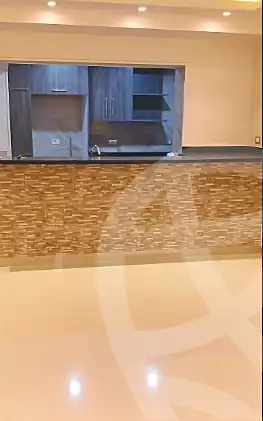 https://aqarmap.com.eg/en/listing/6730392-for-rent-cairo-mokattam-compounds-kmbwnd-jwldn-jyts