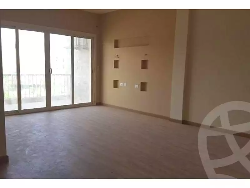 https://aqarmap.com.eg/ar/listing/6730907-for-sale-cairo-el-sheikh-zayed-city-compounds-dh-drys
