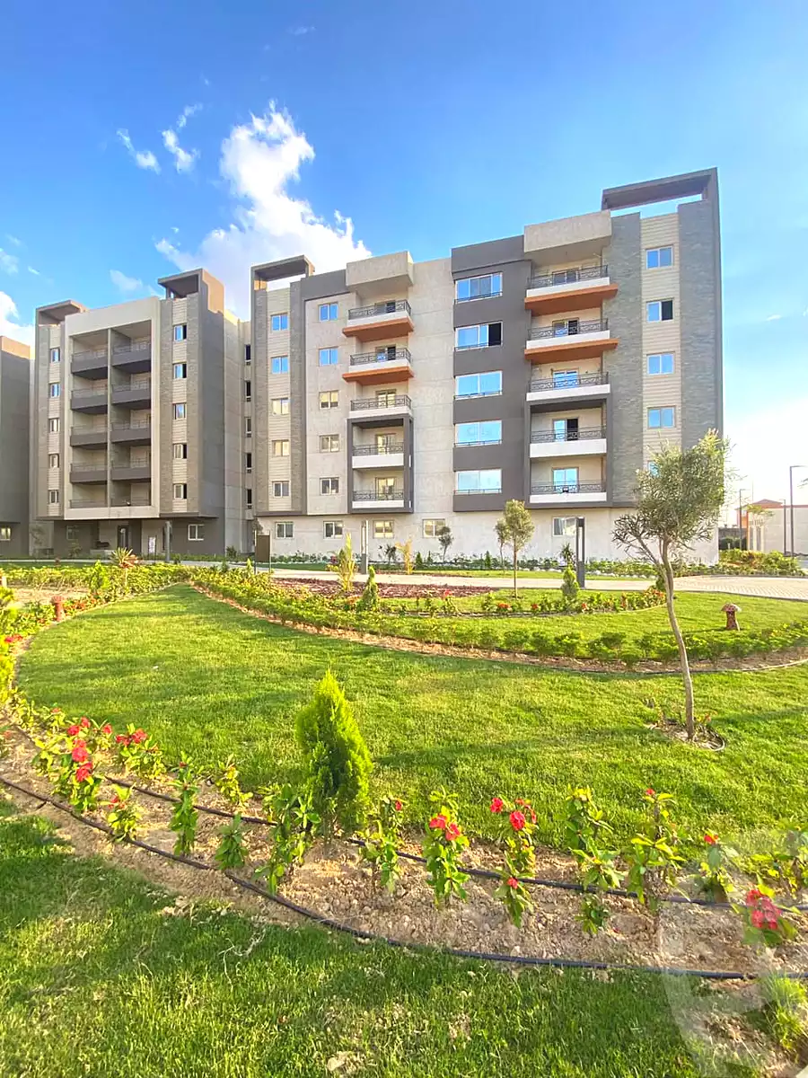 https://aqarmap.com.eg/en/listing/6730978-for-sale-cairo-6th-of-october-hadaeq-october-kmbwnd-fy-hdyq-ktwbr-rock-eden-compound