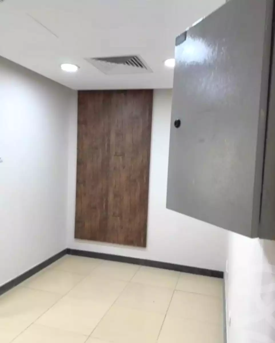 https://aqarmap.com.eg/en/listing/6731626-for-sale-cairo-el-sheikh-zayed-city-compounds-tryfywm-zyd-nm-llttwyr