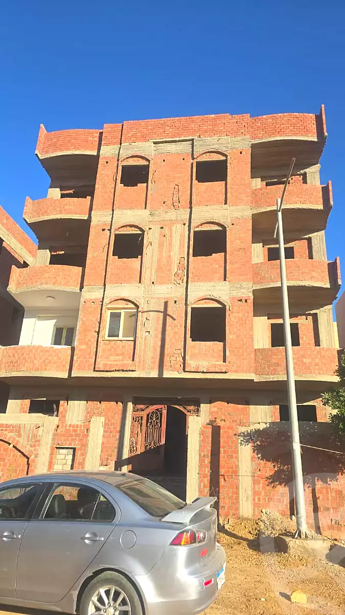 https://aqarmap.com.eg/ar/listing/6731745-for-sale-cairo-badr-city-hai-el-ashgar-featured-neighborhood-el-imam-el-bokhary-st