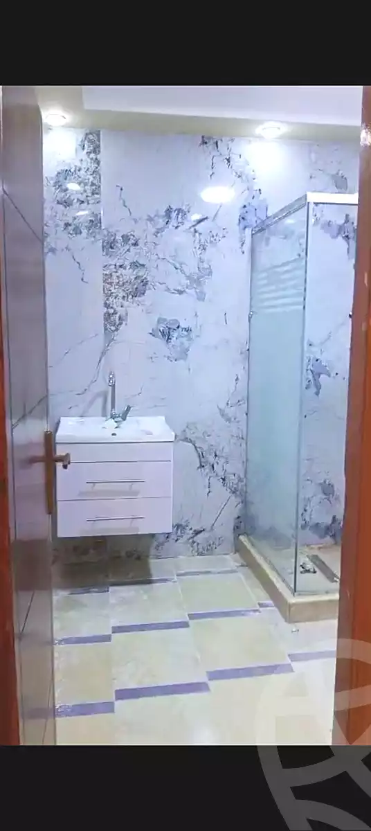 https://aqarmap.com.eg/en/listing/6732611-for-sale-alexandria-el-mandara-alex-el-mandara-bahri-sidi-kamal-st