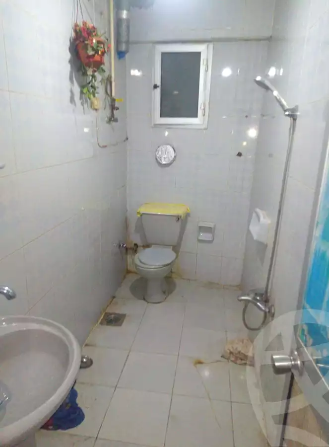 https://aqarmap.com.eg/ar/listing/6704987-for-sale-alexandria-sydy-bshr-shr-mlk-hfny
