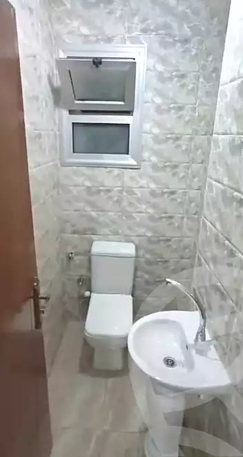 https://aqarmap.com.eg/en/listing/6732855-for-rent-alexandria-ganaklis