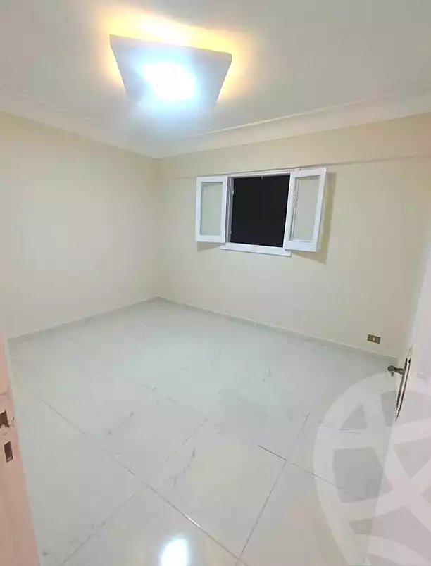 https://aqarmap.com.eg/en/listing/6732878-for-sale-alexandria-l-jmy-el-hanouvel-el-kholafaa-el-rashdeen-st