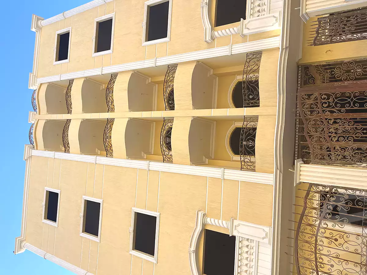 https://aqarmap.com.eg/ar/listing/6733044-for-sale-cairo-new-cairo-compounds-el-mostashareen-compound