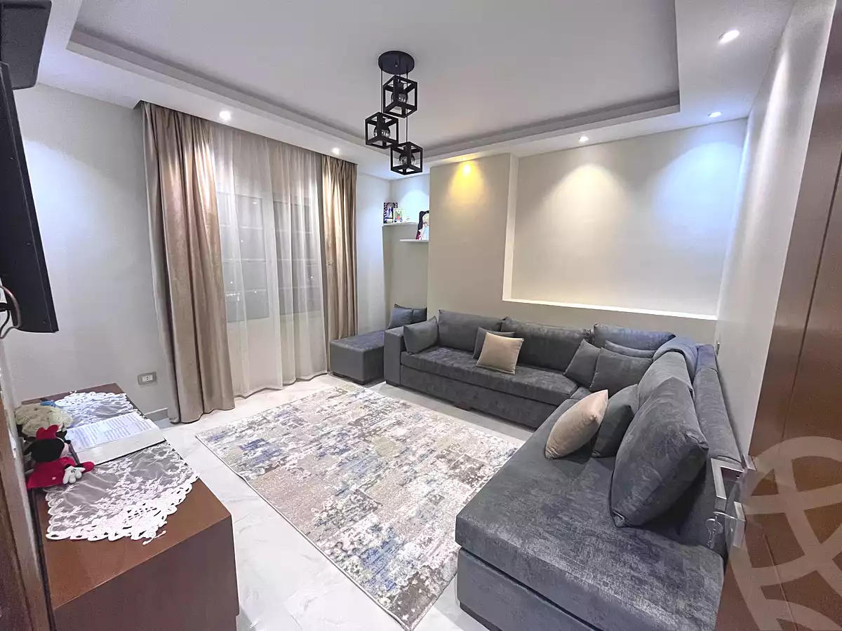 https://aqarmap.com.eg/ar/listing/6733512-for-sale-cairo-helwan-helwan-el-sharkeya-latif-basha-st