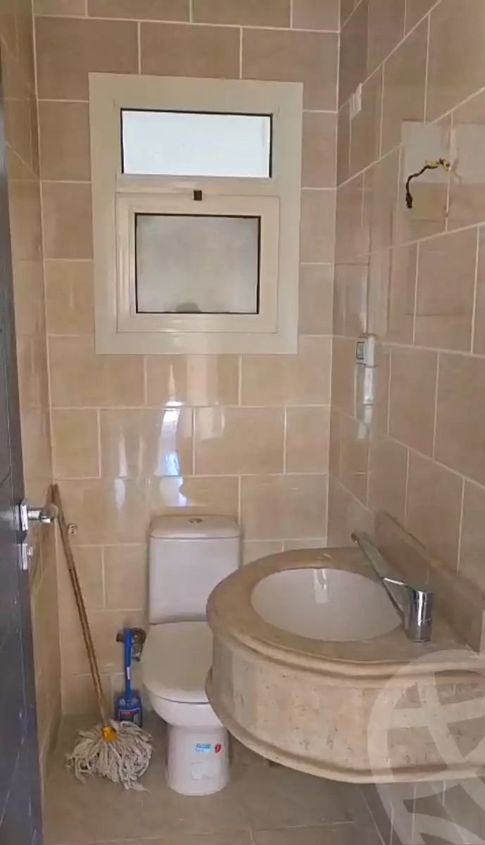 https://aqarmap.com.eg/en/listing/6733515-for-rent-cairo-el-sheikh-zayed-city-compounds-dh-drys