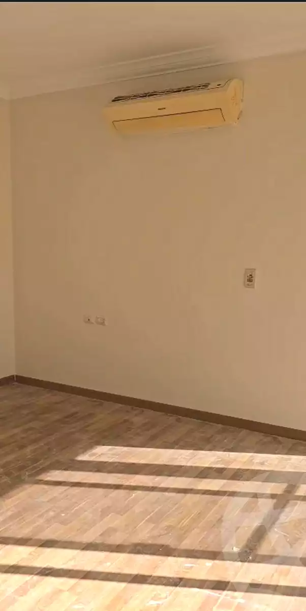https://aqarmap.com.eg/en/listing/6733515-for-rent-cairo-el-sheikh-zayed-city-compounds-dh-drys