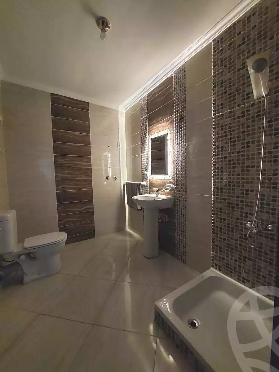 https://aqarmap.com.eg/ar/listing/6733817-for-rent-cairo-6th-of-october-hadaeq-october-kmbwnd-fy-hdyq-ktwbr-dar-misr