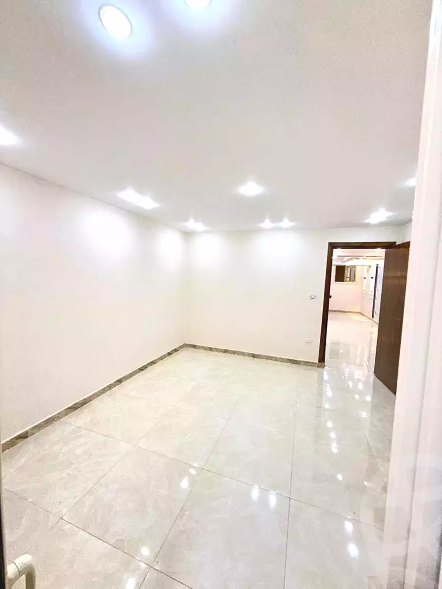 https://aqarmap.com.eg/en/listing/6734393-for-sale-alexandria-el-asafra-l-sfr-bhry