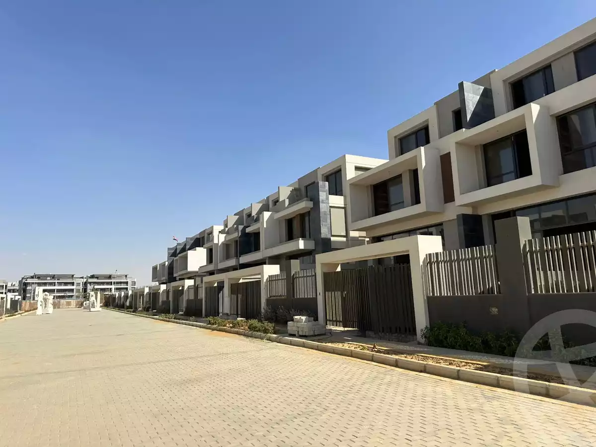 https://aqarmap.com.eg/ar/listing/6734396-for-sale-cairo-new-cairo-compounds-el-patio-town-compound-la-vista