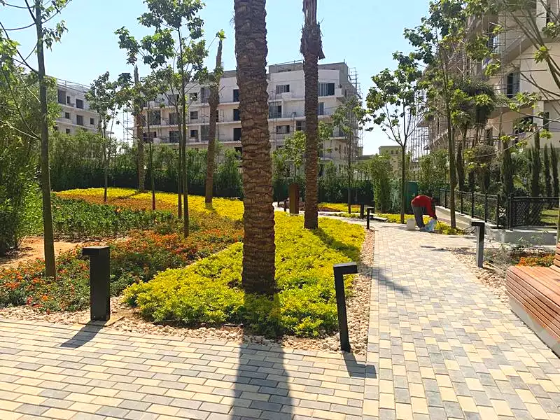 https://aqarmap.com.eg/ar/listing/6734378-for-sale-cairo-new-cairo-compounds-villette-vy-ryzydns-villette
