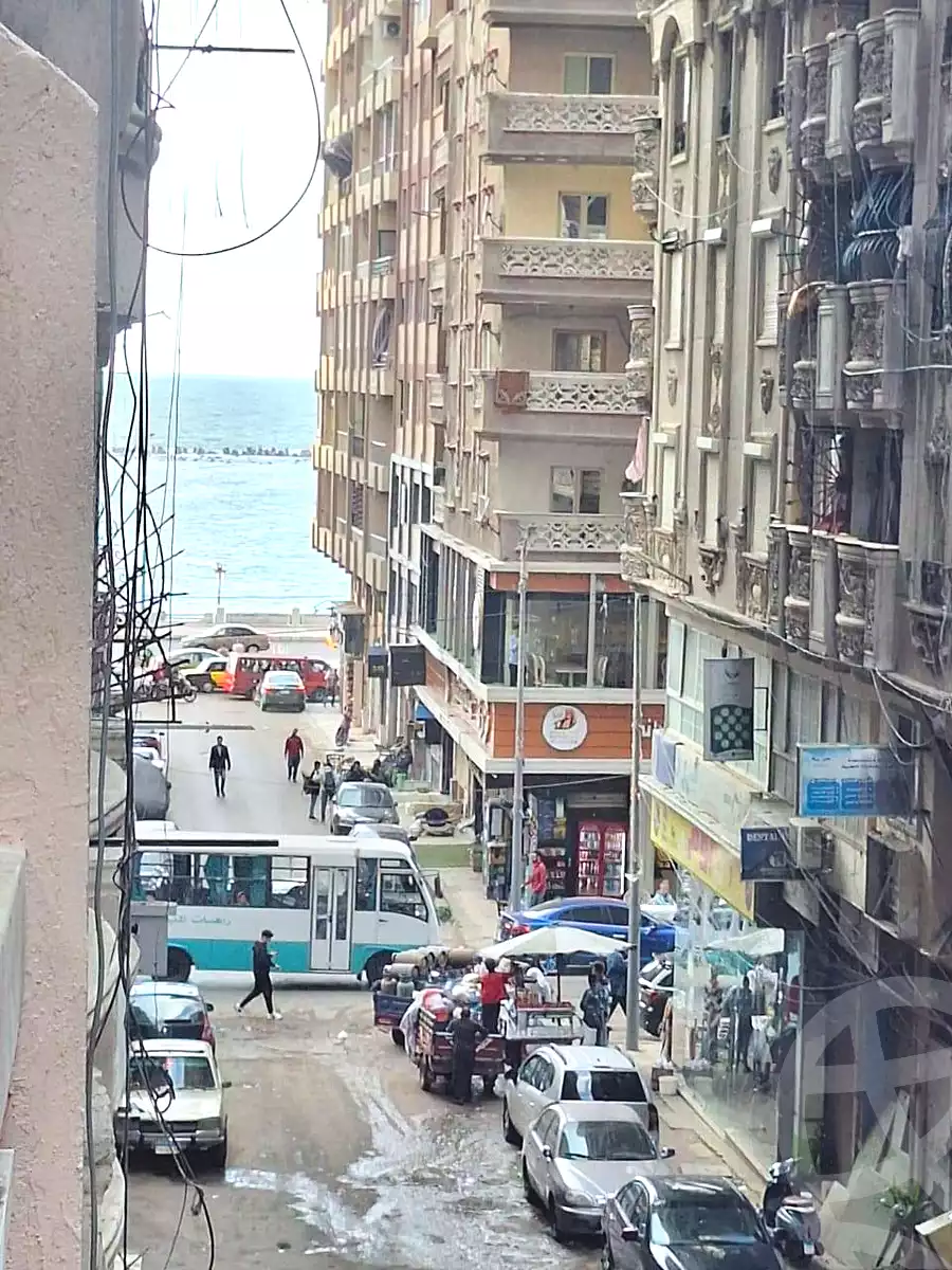 https://aqarmap.com.eg/ar/listing/6734985-for-sale-alexandria-sydy-bshr-sydy-bshr-bhry-street-16