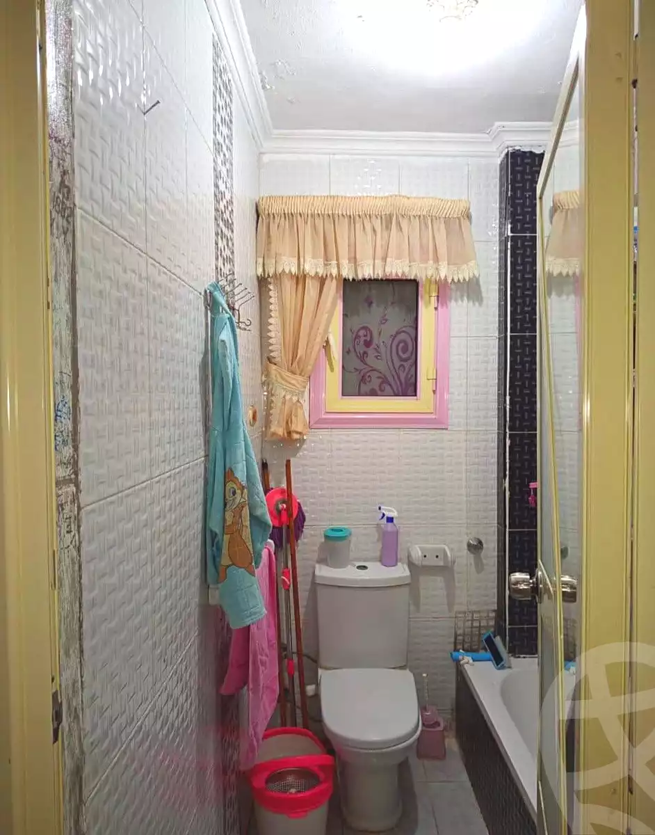 https://aqarmap.com.eg/ar/listing/6735243-for-sale-alexandria-l-jmy-lbytsh-ibrahim-othman-st