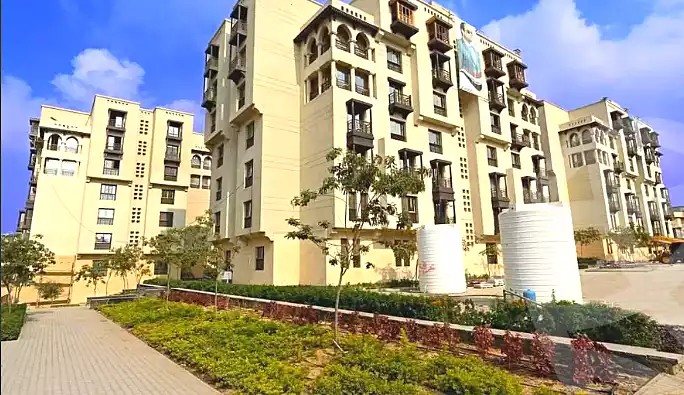 https://aqarmap.com.eg/ar/listing/6735304-for-sale-cairo-old-cairo-el-fostat-lfstt-ljdyd-arabesque-compound-sed