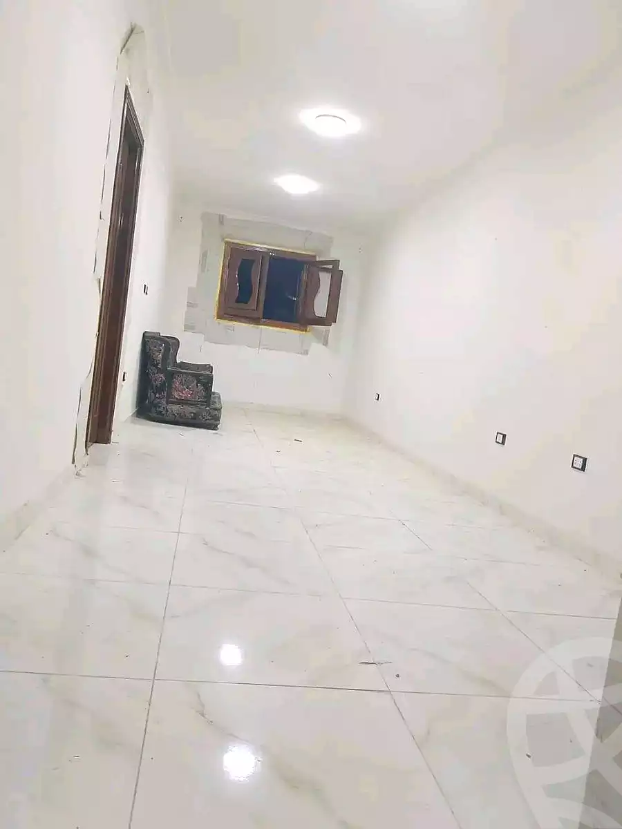 https://aqarmap.com.eg/en/listing/6736183-for-rent-alexandria-l-jmy