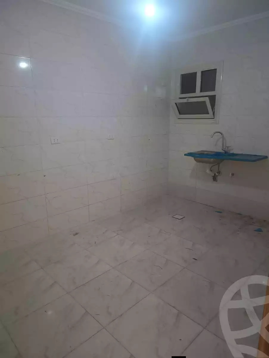 https://aqarmap.com.eg/en/listing/6736582-for-rent-cairo-helwan-helwan-el-sharkeya-khesro-basha-st