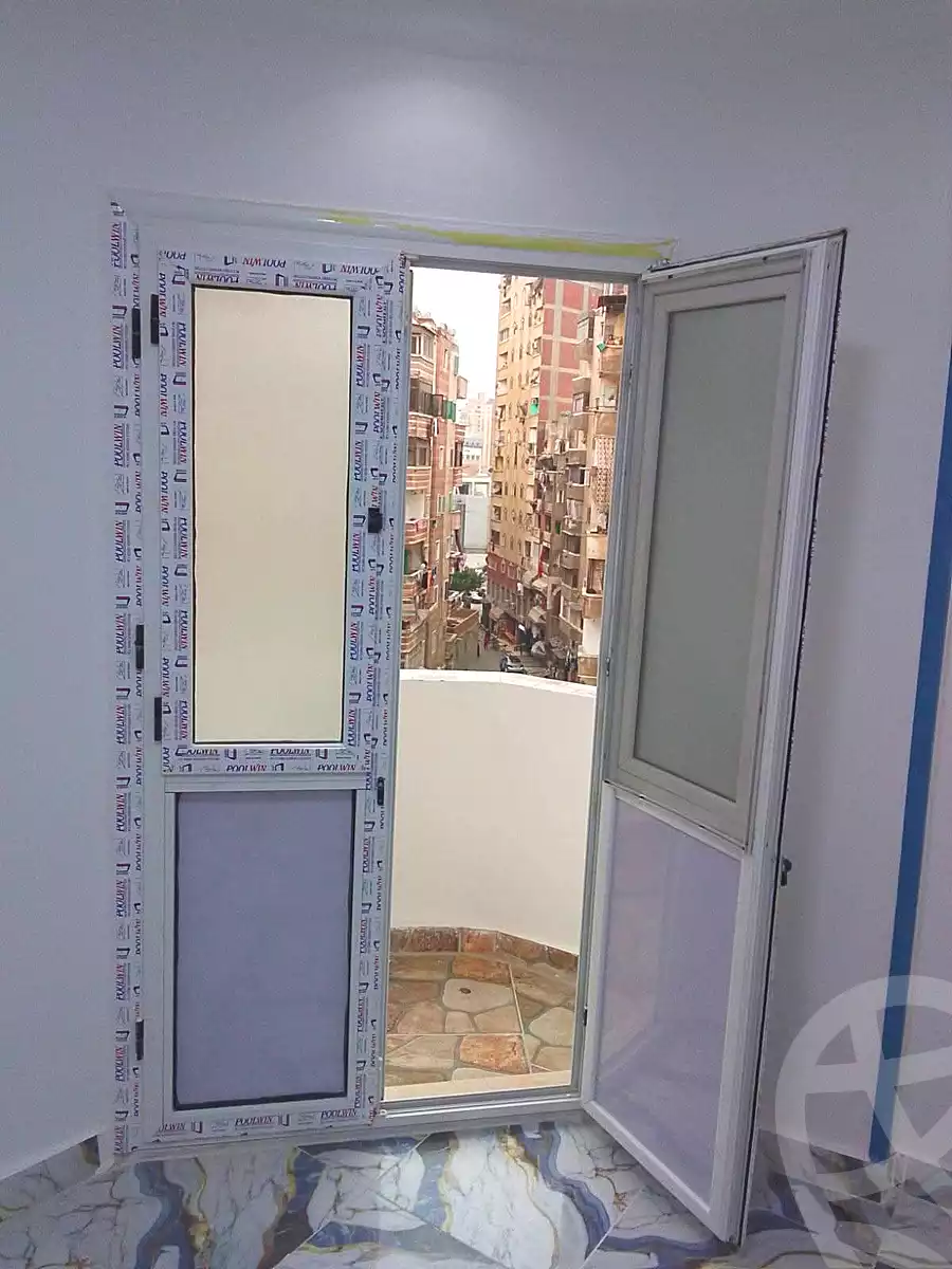https://aqarmap.com.eg/ar/listing/6736641-for-sale-alexandria-bahray-el-anfoshy-al-gomrok-al-kadem-st