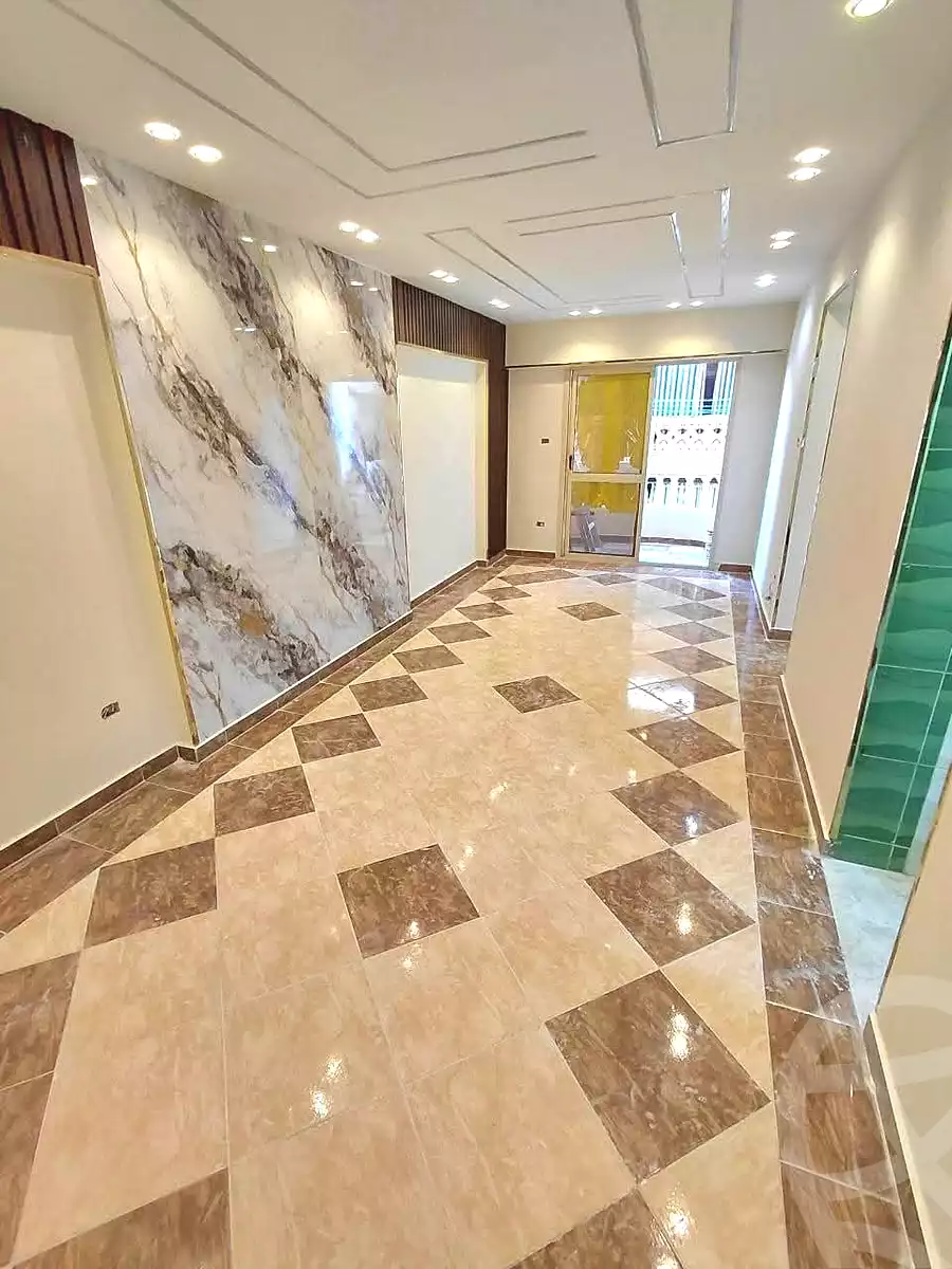 https://aqarmap.com.eg/ar/listing/6736653-for-sale-alexandria-miami-shr-jml-bd-lnsr