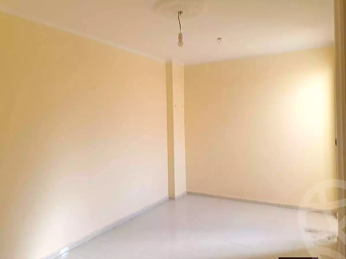 https://aqarmap.com.eg/ar/listing/6737141-for-rent-cairo-helwan-helwan-el-sharkeya-saleh-sobhy-st