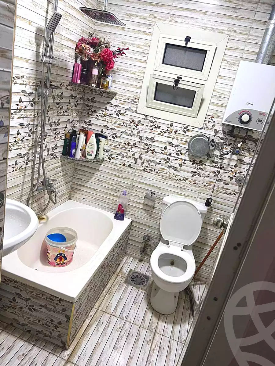 https://aqarmap.com.eg/en/listing/6737388-for-sale-alexandria-lsywf-el-falki