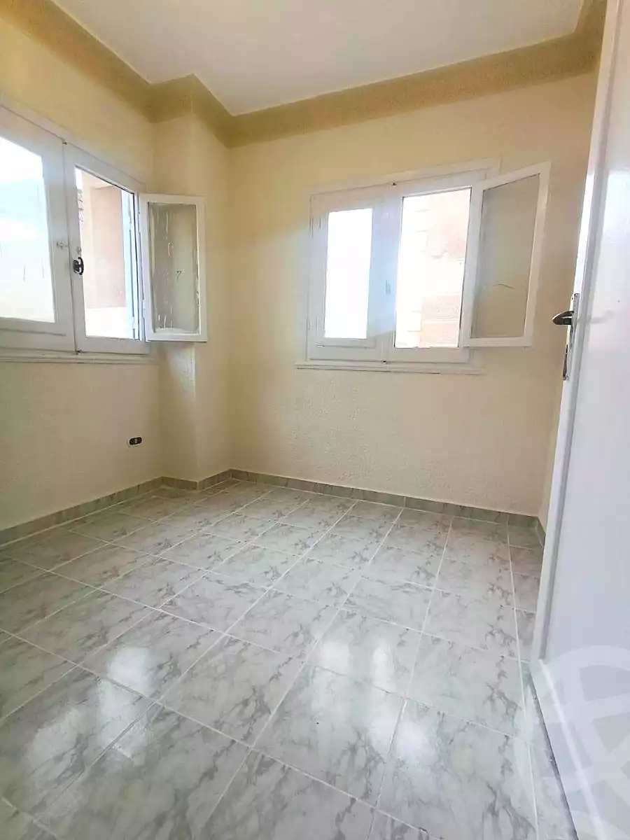 https://aqarmap.com.eg/en/listing/6737484-for-sale-alexandria-l-jmy-shataa-el-nakheel