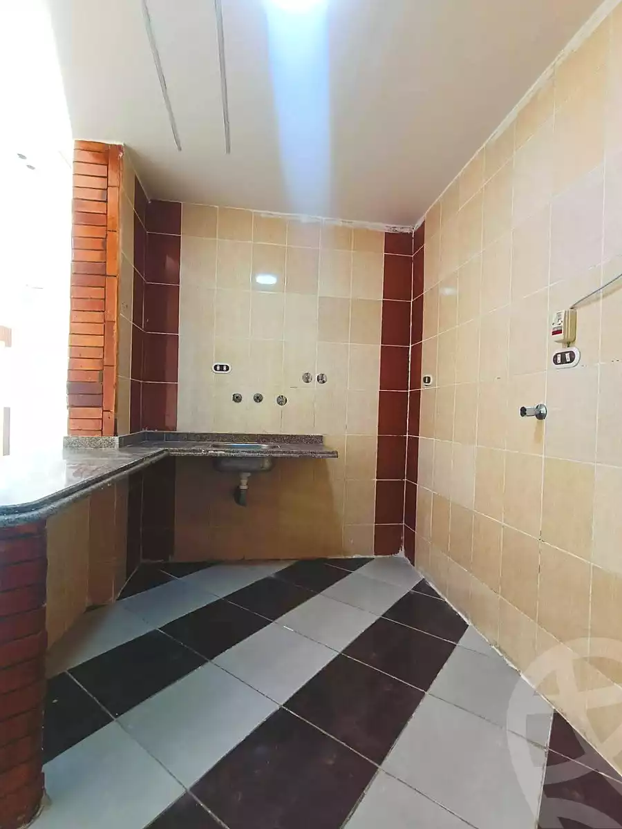 https://aqarmap.com.eg/ar/listing/6737635-for-sale-alexandria-l-jmy-shataa-el-nakheel-street-10