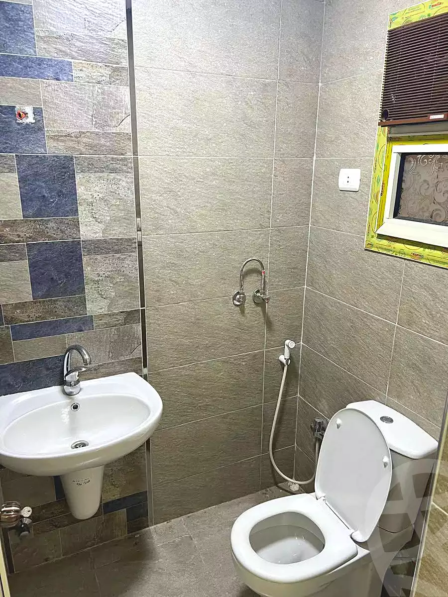 https://aqarmap.com.eg/ar/listing/6737724-for-rent-cairo-helwan-ahmed-enci-st