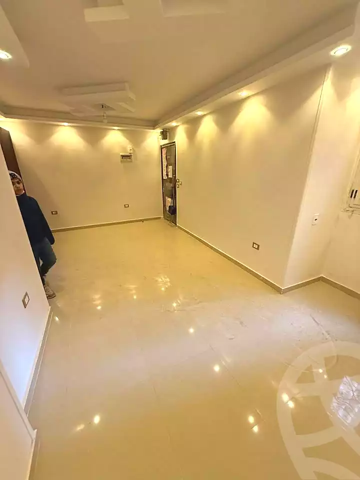 https://aqarmap.com.eg/ar/listing/6739233-for-sale-alexandria-el-mandara-alex-el-mandara-bahri-sidi-kamal-st