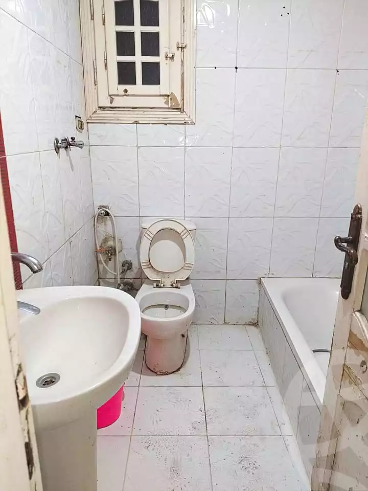 https://aqarmap.com.eg/ar/listing/6739502-for-rent-alexandria-sydy-bshr-sydy-bshr-bhry-ali-hipa-st