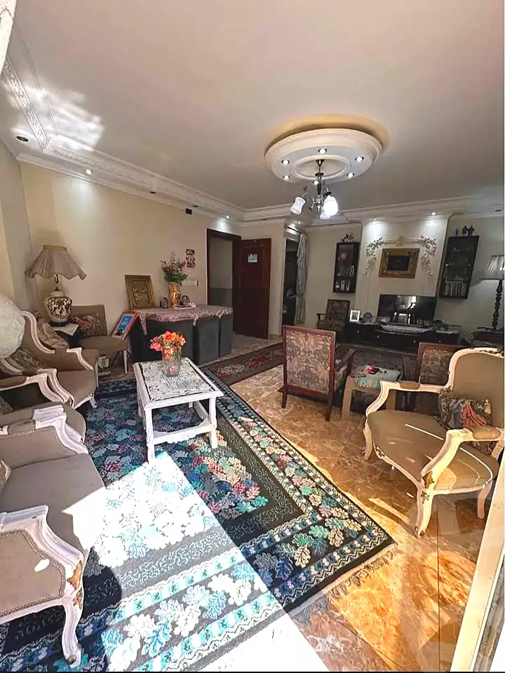 https://aqarmap.com.eg/ar/listing/6739843-for-sale-alexandria-lsywf-city-light-compound